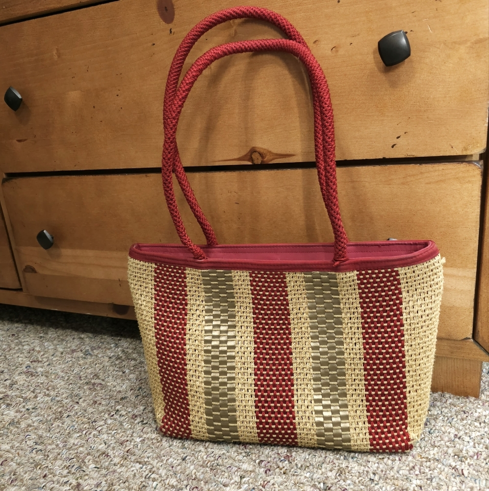 The SAK Elliott Lucca Tote Bag Handbag Shoulder Bag Red Tan Woven Rattan Straw
